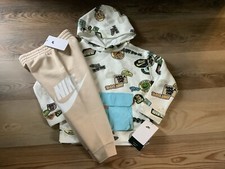Nike Boys Hoodie  Jogger Outfit Size 4/4T NWT 
