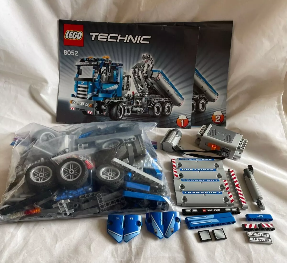 TECHNIC: Container (8052) 100% Complete with manual 673419129329 | eBay