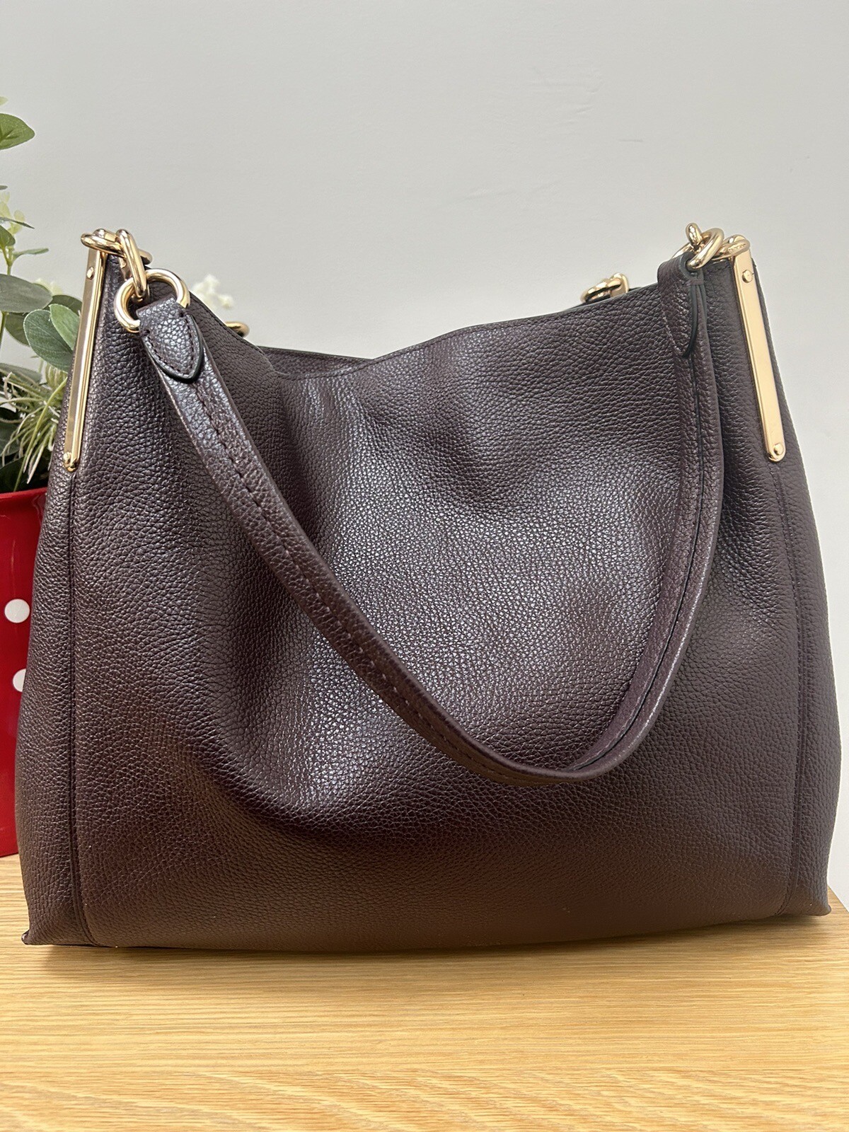 COACH Dalton 31 Pebbled Soft Leather Hobo/shoulder BagEXCELLENT