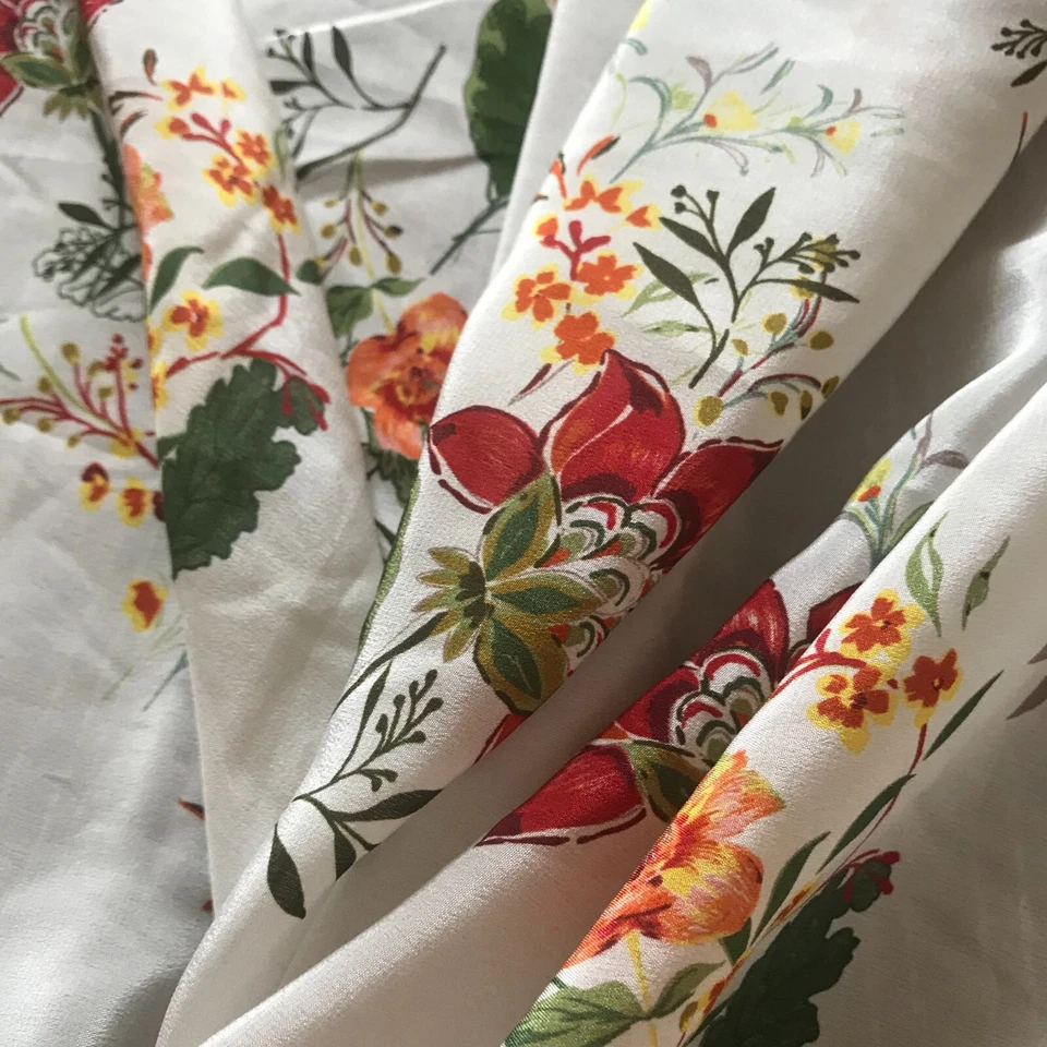 Tela de seda crepé 100 % seda pura 14 momme blanca floral 55" ancho 1 metro XX071 Foto 3 de 4