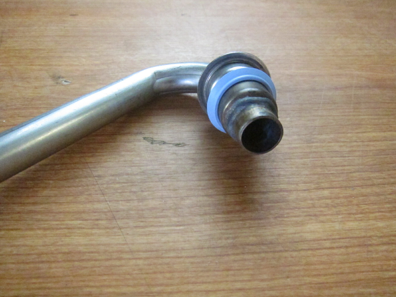 20052010 Chrysler Dodge EGR Valve To Intake Plenum Tube For 3.5L V6