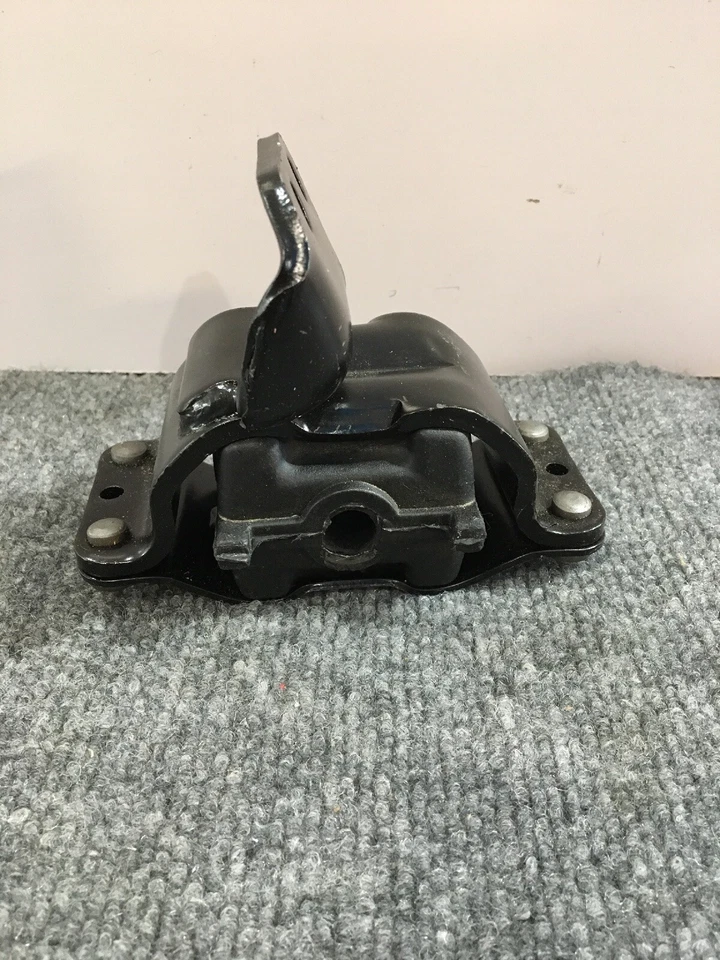 Крепление двигателя Pronto EM-2931 подходит для 99-03 Ford Windstar 3,8 л-V6 - Изображение 3 из 4