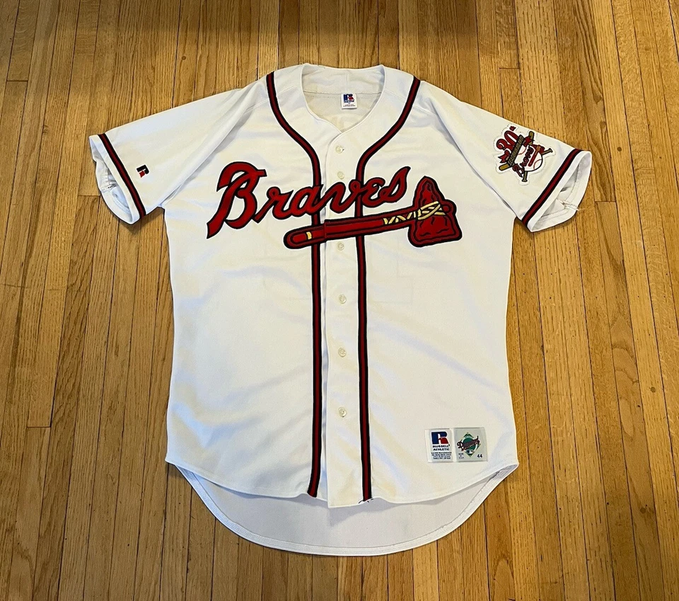 Camiseta deportiva vintage de los Atlanta Braves Russell Diamond Collection Chipper Jones para hombre 44 Foto 2 de 4
