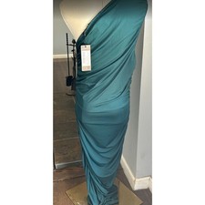 PrettyLittleThings Emerald cocktail dress
