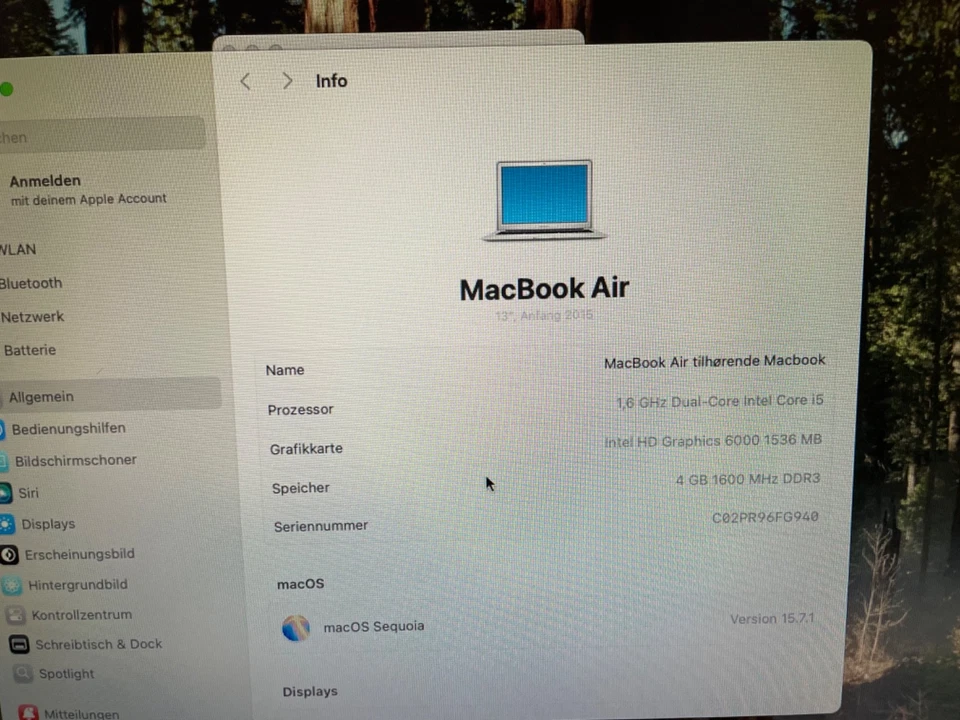 Apple MacBook Air A1466 13,3 Zoll (128GB SSD, Intel Core i5, 4GB Ram) 2015 - Bild 4 von 4
