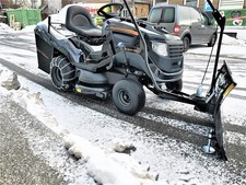 Black Edition Pro 226/102 Twin H Rasentraktor mit Winterpaket 120 Plus
