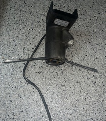 Volkswagen Bus Late Bay Ignition (no key) Housing Turn Signal Wiper off a 1976