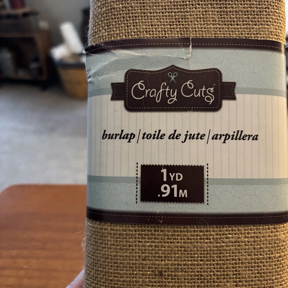 Crafty Cuts Burlap Fabric 1 yds (.91m) 36im x 47 in: 97% Jute NEW in Package - Image 2 of 4