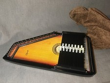 Ozark 2213 36 string professional autoharp in bag (Very good)