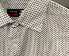 JF J. Ferrar Men  s Slim Fit Stretch Button-Up Shirt Medium 15-15.5 34/35