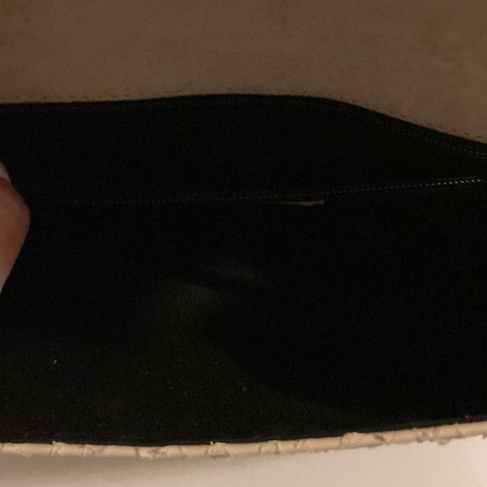 👜✨ Rolando Bellagio Beige Python-Embossed Leathe… - image 8