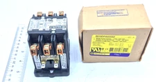 Square D Definite Purpose Contactor 3 Pole 600V Max 120V-60Hz 8910DPA43V02 New