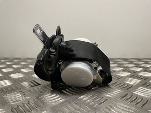 BMW 1 F20 F21 2012 Vorne links Sicherheitsgurt vorne 7243307 GIR57900