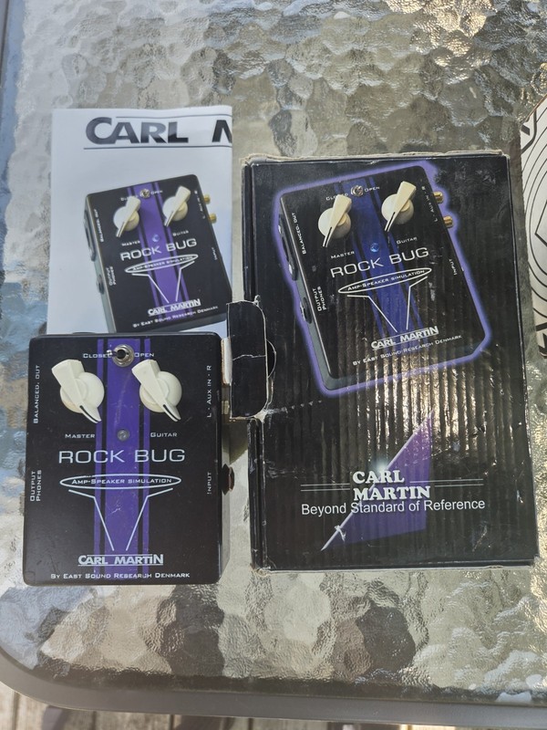 Carl Martin Rock Bug ElectricGuitar Speaker Simulator Dl/HeadphoneRehersal Pedal