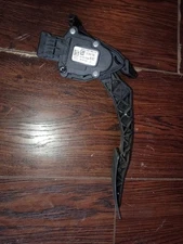 Vauxhall Astra J MK6 2010-2015 Accelerator Throttle Pedal 13252704
