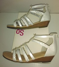 Silver Gladiator/Bohemian Low Wedge Sandals with Memory Foam Girls size 5