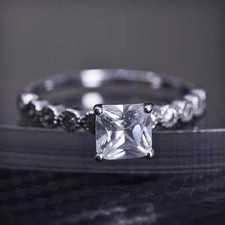 Size 7.25, vintage sterling silver 925 engagement ring with cz