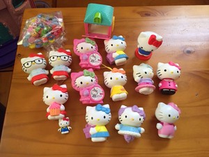 hello kitty small toys