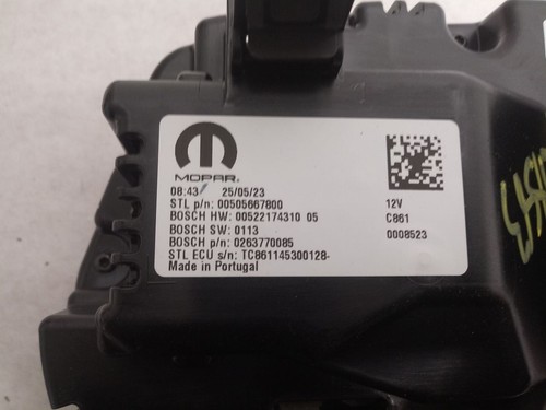 Speedometer Cluster 68615369AA Fits 23-24 Hornet 2970513 - Picture 5 of 13