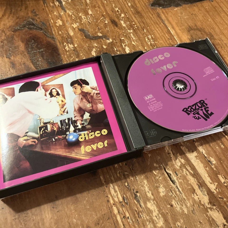 70’s Preservation Society Presents Disco Fever 40 Hits 1991 Razor & Tie 2 CD Set - Image 4 of 4