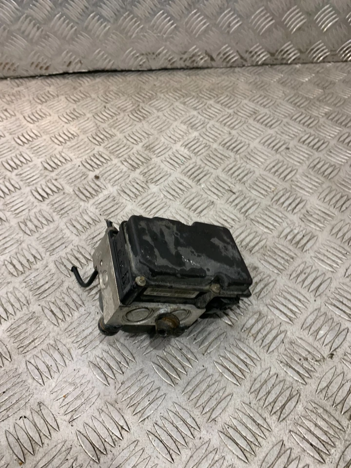 Fiat Grande Punto 2008 módulo de control de bomba ABS 51798104 #2 Foto 3 de 3