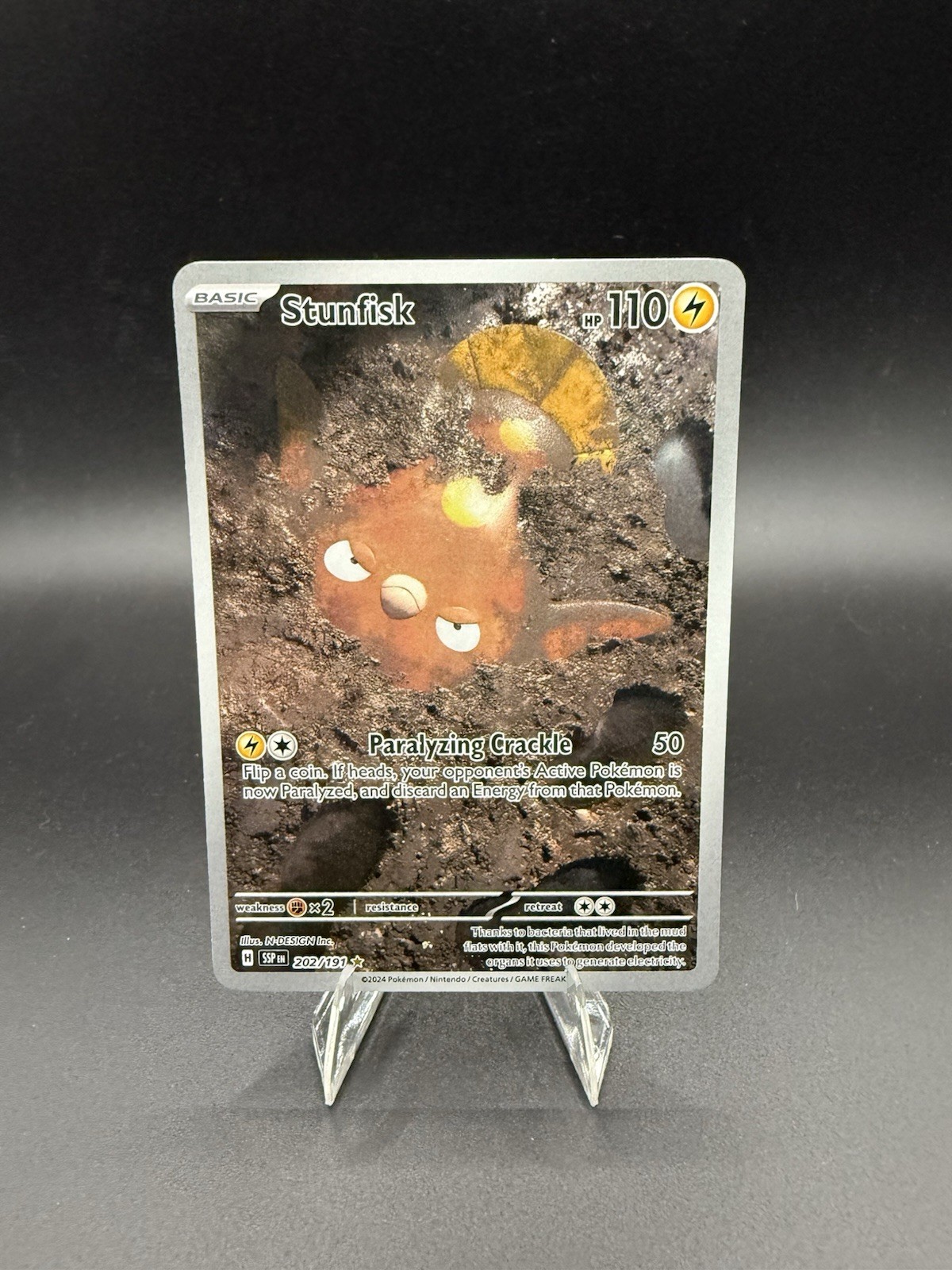 Pokémon TCG Stunfisk #202/191 Surging Sparks Illustration