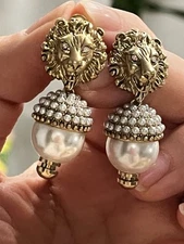 Authentic Gucci lion Head full mane pearl drop.  Classic beauty.