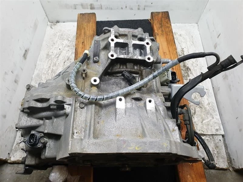 06-12 TOYOTA YARIS 1.5L FWD U340E AUTOMATIC TRANSMISSION 3050052321 Foto 3 de 4