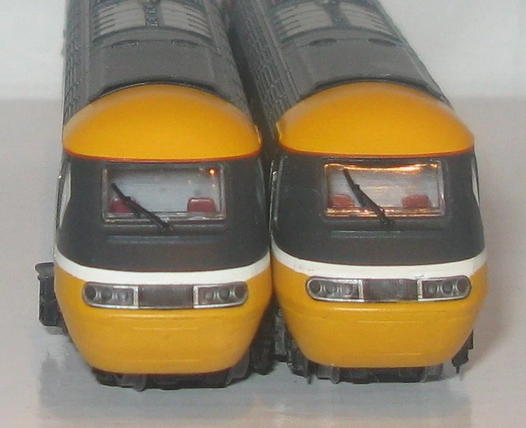Dapol N 2D-019-201 Class 43 BR Executive Sir Felix Pole + Dummy 43128 DCCR U/B - Image 2 of 4