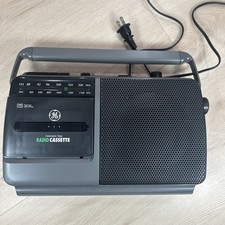 Vintage GE AM/FM Radio Cassette Recorder General Electric 3-5264 with Box Tested
