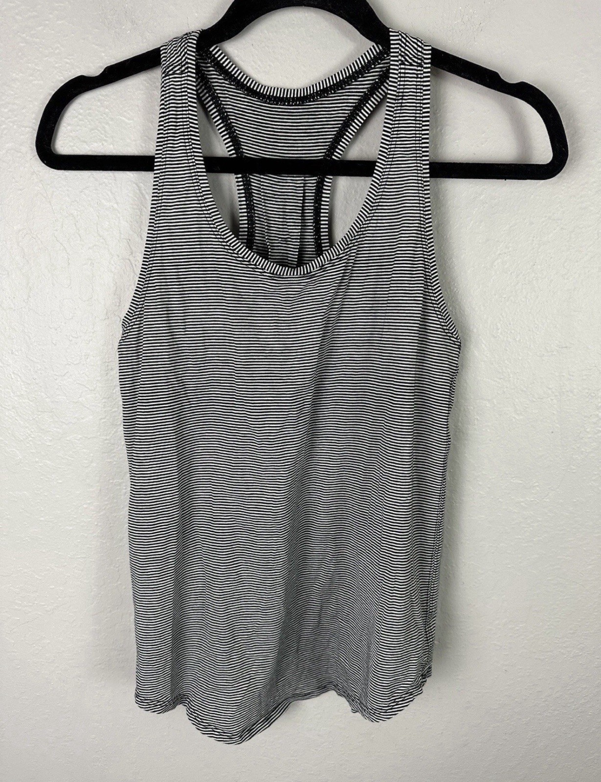 LULULEMON Women’s 4 ‘Love Tank *Pleated’ Tonka Stripe White & Black Racerback