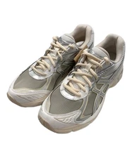 ASICS ABOVE THE CLOUDS Sneakers/ White/ Size 27.5