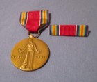 Vintage US World War II Medal, Campaign & Service, Victory Metal — photo 5