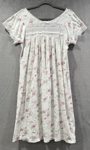 Vintage Christian Dior White Floral Lace Nightgown Women’s Size Small