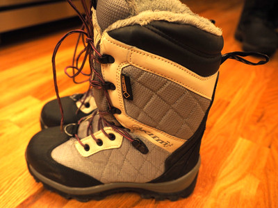 KLIM Women s Aurora GTX Size 7 Snowmobile Boots Gray 4085
