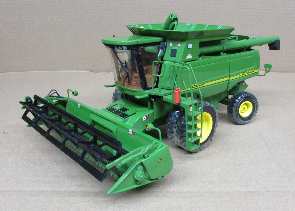John Deere 9750 STS Combine Series II Precision #1 With Box Excellent - Image 2 of 4