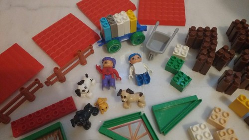 Bloques Construcción Granja y muñecos. Juguete Educativo, como nuevo - Imagen 4 de 4