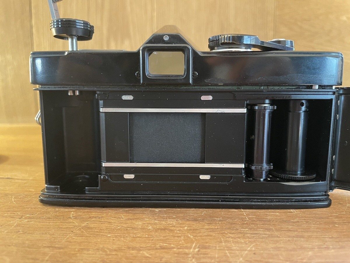 Rare Black : Near Mint* Minolta SR-7 Film Camera Auto Rokkor
