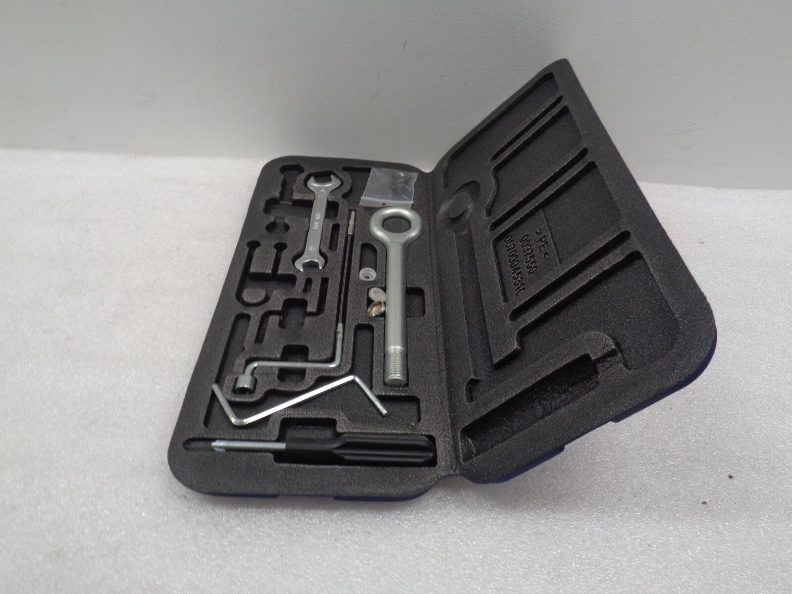 2014-2017 Maserati Ghibli Emergency Tool Kit Case Tools Assembly OEM AK230931