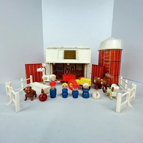 Fisher Price Little People Vintage 1967 Family Farm Barn Silo Play Set #915 Lot