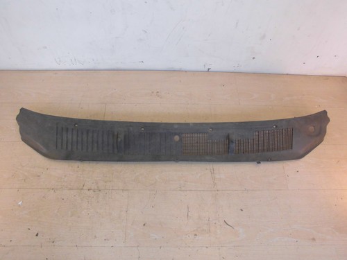 Luftleitblech mit Spritzwasserdüsen Abdeckung über Motorhaube | Fiat Tipo 160