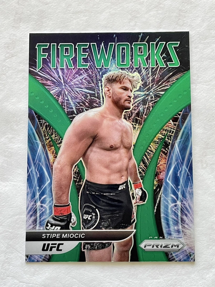 Stipe Miocic 2022 Panini UFC Green Fireworks Prizm Insert 3