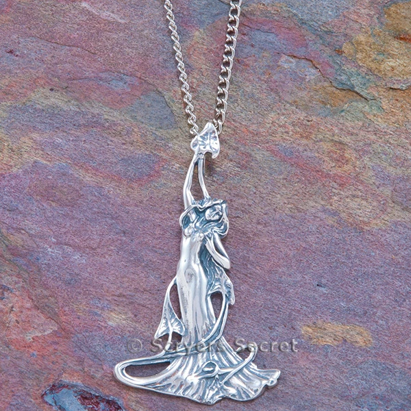 UNDERCOVER .925 sterling silver FAIRY Wood Nymph Dryad Leaf Charm Pendant Necklace LARGE