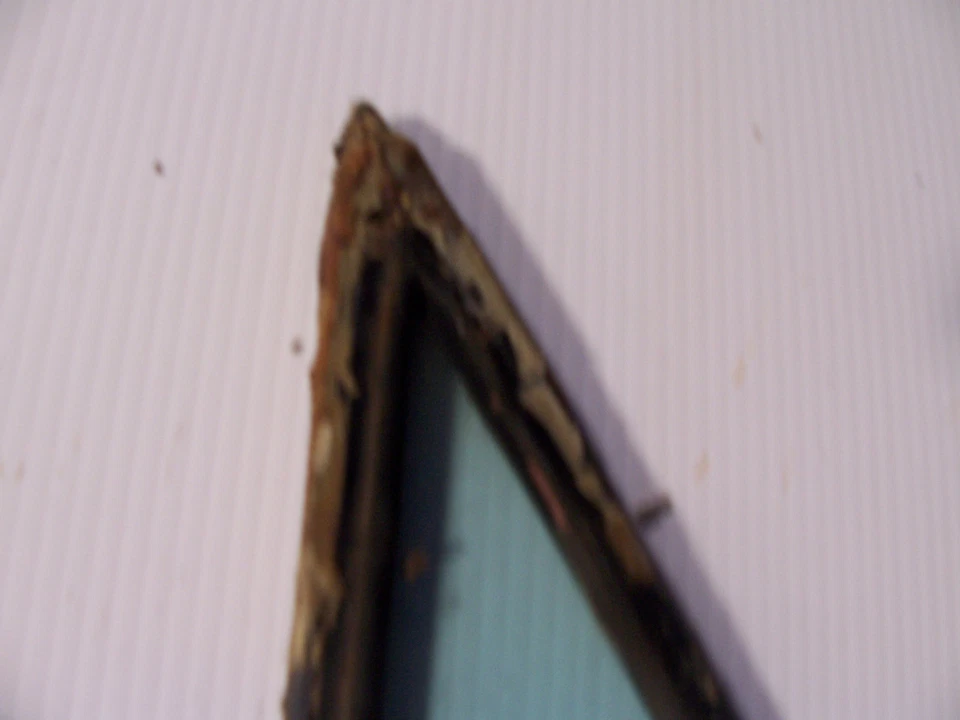 1960 CHEVY BEL AIR ПРАВАЯ ЗАДНЯЯ СТОРОНА ЧЕТВЕРТЬ СТЕКЛА 4 ДВЕРИ СЕДАН OEM Б/У - Изображение 2 из 4