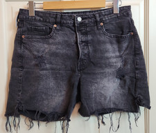 Old Navy Black OG Straight Cut-Off Jean Shorts Womens Size 12 Waist 32 105-37410