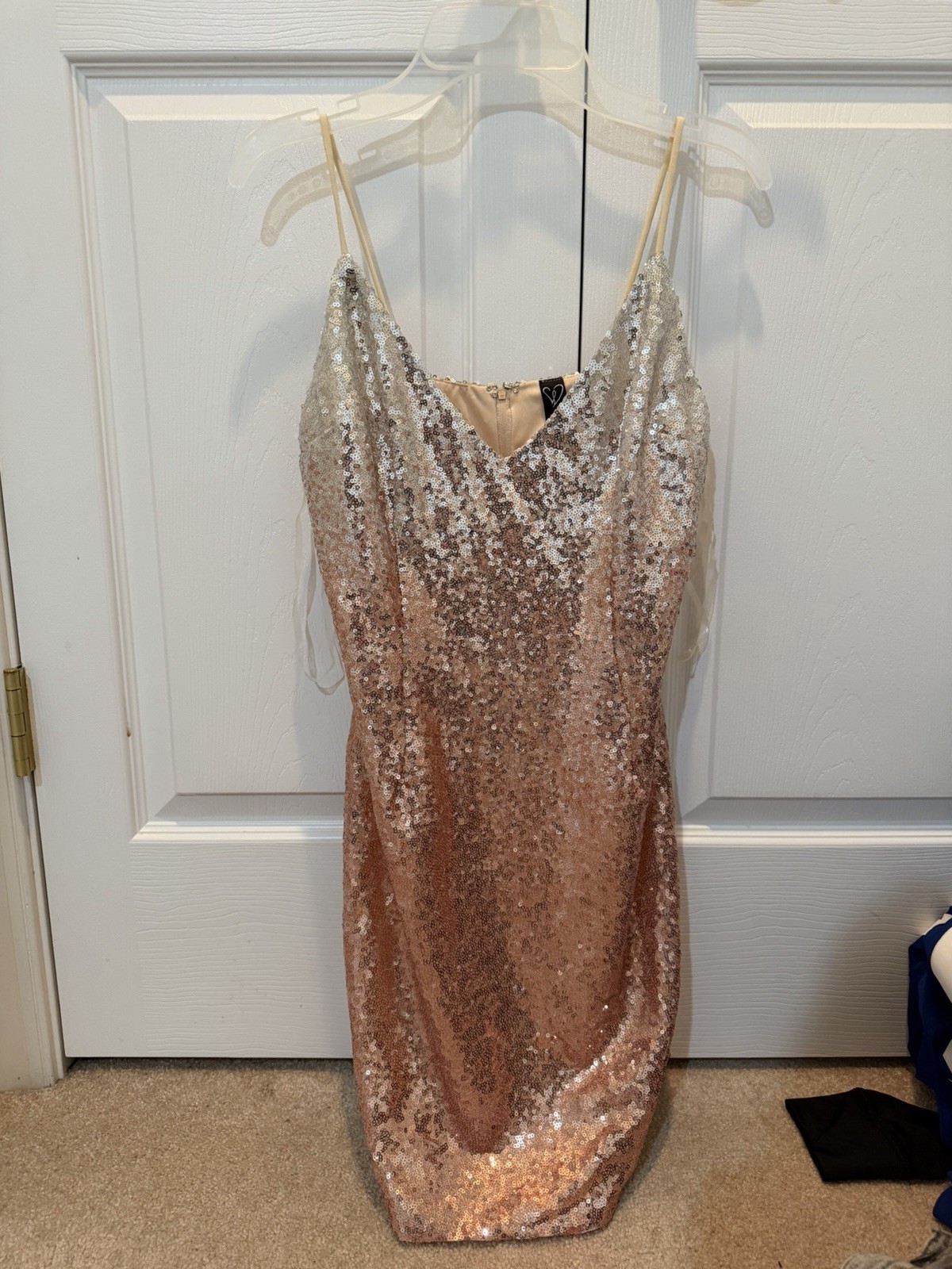 Windsor Medium (Size 8-10) Dress Women's