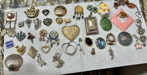 Vintage Jewelry Lot Of 40 Pendants, Earrings, Misc Jewelry For Repair