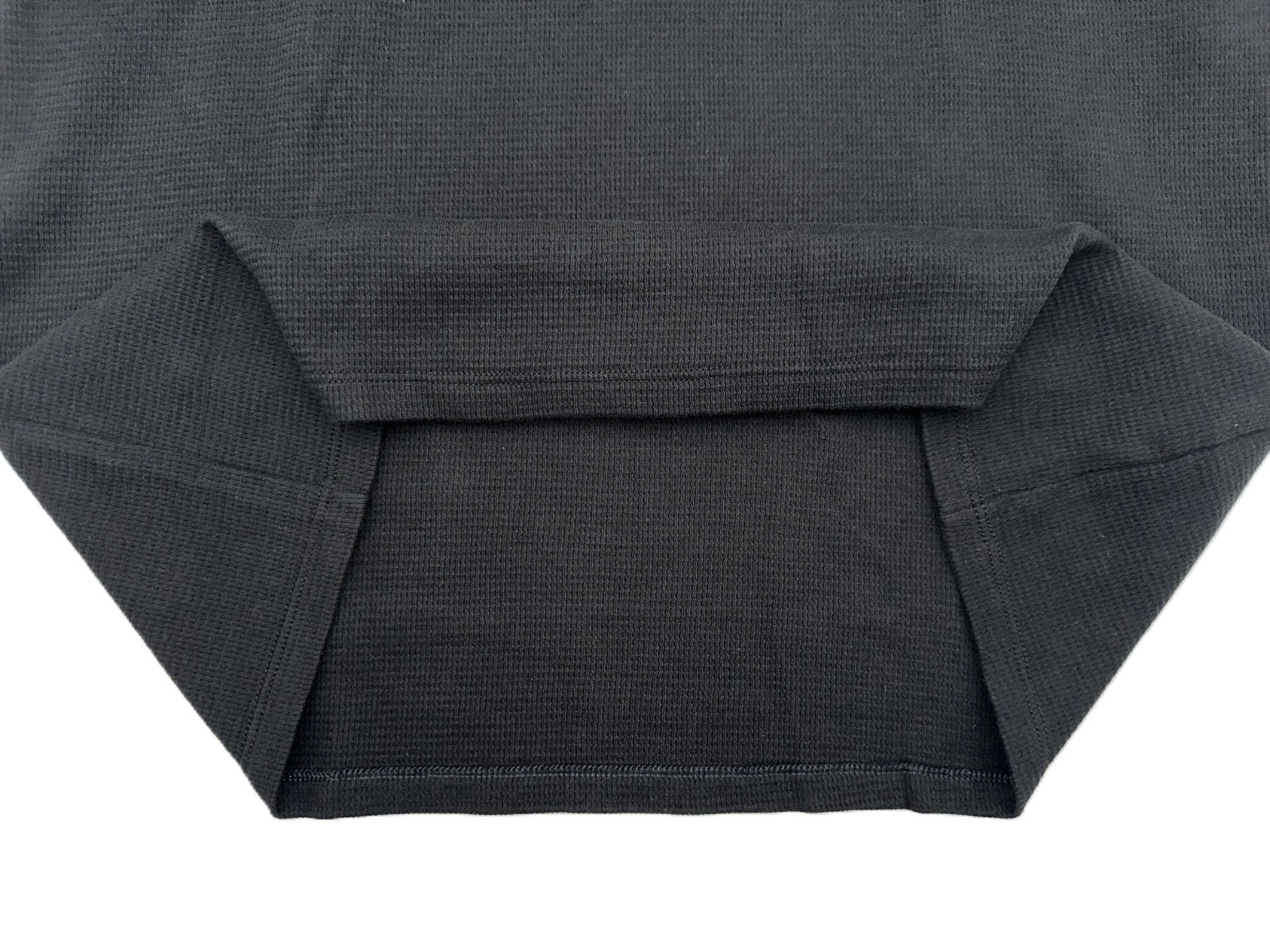 $55 Lacoste Men's Waffle Knit Thermal Sleep Shirt - Black - Medium-New With Tag thumbnail 14