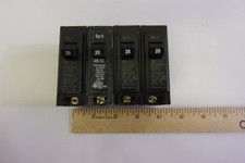 Lot of 4 Eaton BR120 20 Amp Single Pole Circuit Breaker Cutler Hammer 20A