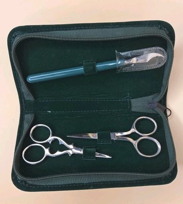 Baby Lock Sewing Tool Kit Scissors Seam Ripper Velvet Zipper Case